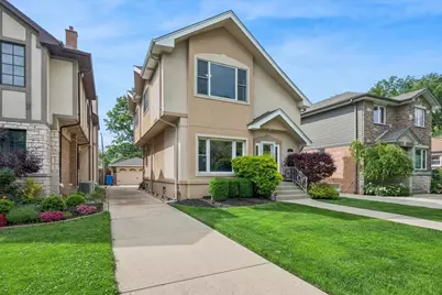 5858 N Luna Avenue, Chicago, IL 60646 - Photo 2