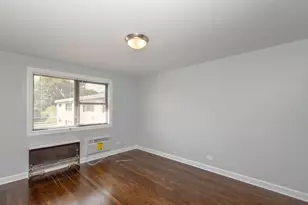 6803 N Ridge Blvd, Chicago, IL 60645 - Photo 6