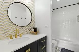 404 Dover Dr, Roselle, IL 60172 - Photo 28