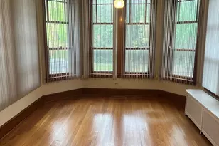 1122 W Columbia Ave, Chicago, IL 60626 - Photo 4