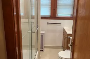 1122 W Columbia Ave, Chicago, IL 60626 - Photo 20