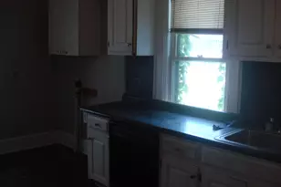 424 E Main Street E, Ottawa, IL 61350 - Photo 12