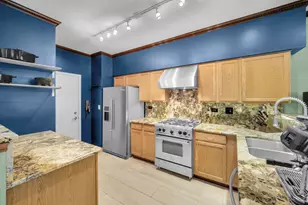 1032 Woodview Ct, Aurora, IL 60502 - Photo 16