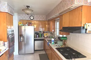 271 Braddock Dr, Melrose Park, IL 60160 - Photo 6