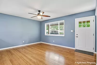 9019 Pine Avenue, Wonder Lake, IL 60097 - Photo 4