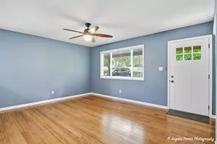 9019 Pine Ave, Wonder Lake, IL 60097 - Photo 4