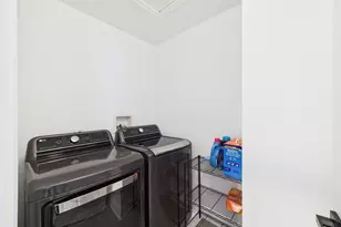 6067 Canterbury Ln, Hoffman Estates, IL 60192 - Photo 54