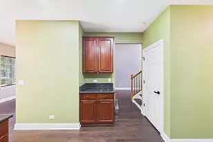 6067 Canterbury Ln, Hoffman Estates, IL 60192 - Photo 30