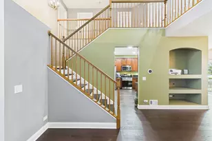 6067 Canterbury Ln, Hoffman Estates, IL 60192 - Photo 6