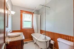 104 E 4th St, Gridley, IL 61744 - Photo 18