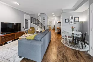 2708 N Wilton Ave, Chicago, IL 60614 - Photo 4