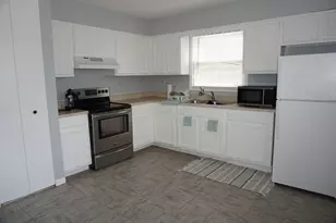 4042 Charleston Rd, Matteson, IL 60443 - Photo 6