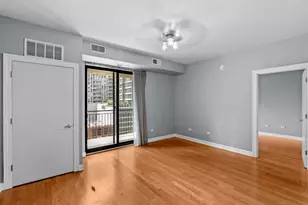 451 W Huron St, Chicago, IL 60654 - Photo 8