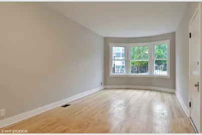 2909 N Ridgeway Avenue, Chicago, IL 60618 - Photo 4