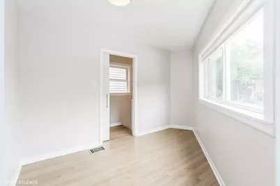 2909 N Ridgeway Avenue, Chicago, IL 60618 - Photo 40