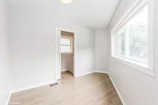 2909 N Ridgeway Ave, Chicago, IL 60618 - Photo 40