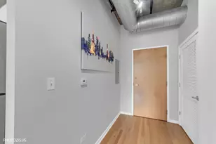 520 S State St, Chicago, IL 60605 - Photo 4