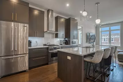 1938 W Augusta Boulevard #301, Chicago, IL 60622 - Photo 4