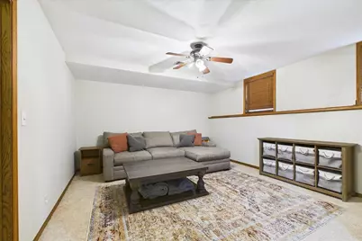 740 Fairway Lane, Sycamore, IL 60178 - Photo 28