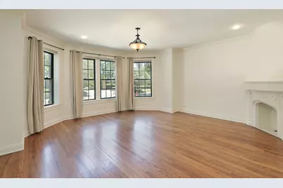 1324 Central Street #1E, Evanston, IL 60201 - Photo 2