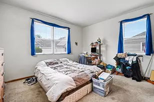 2559 Oak Park Ct, Crest Hill, IL 60403 - Photo 8