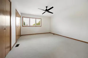 18116 John Charles Dr, Orland Park, IL 60467 - Photo 12