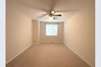 2393 Madiera Court, Buffalo Grove, IL 60089 - Photo 12