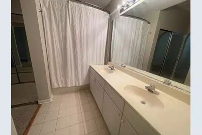 2393 Madiera Court, Buffalo Grove, IL 60089 - Photo 20