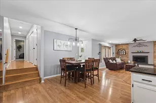 15601 Bramblewood Rd, Oak Forest, IL 60452 - Photo 14