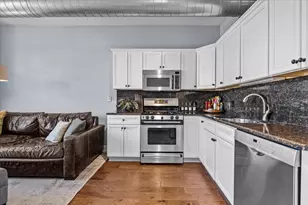 1001 W Madison St, Chicago, IL 60607 - Photo 4
