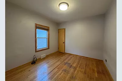 2514 N 79th Avenue, Elmwood Park, IL 60707 - Photo 8