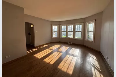 2514 N 79th Avenue, Elmwood Park, IL 60707 - Photo 2