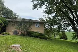 428 Overlook Ct, Geneseo, IL 61254 - Photo 6