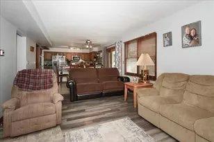 619 Yardley Ln, Hoffman Estates, IL 60192 - Photo 12