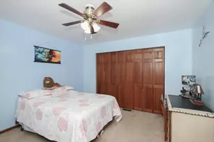619 Yardley Ln, Hoffman Estates, IL 60192 - Photo 18