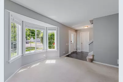 1371 E Braymore Circle, Naperville, IL 60564 - Photo 4