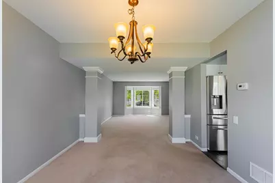 1371 E Braymore Circle, Naperville, IL 60564 - Photo 2