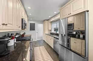 513 S William St, Mount Prospect, IL 60056 - Photo 10