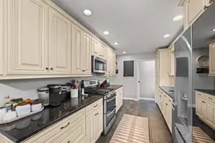 513 S William St, Mount Prospect, IL 60056 - Photo 8