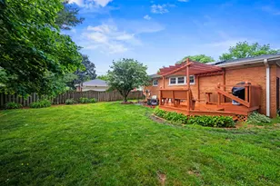 513 S William St, Mount Prospect, IL 60056 - Photo 24