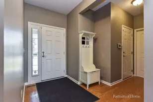832 Colchester Dr, Oswego, IL 60543 - Photo 6