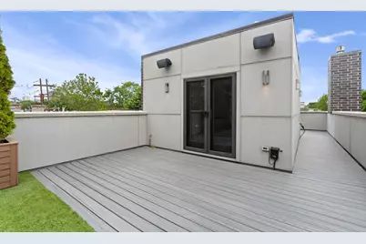 1306 W Byron Street, Chicago, IL 60613 - Photo 40