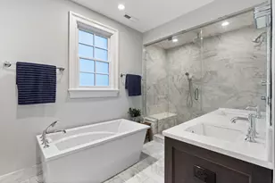 1306 W Byron St, Chicago, IL 60613 - Photo 20