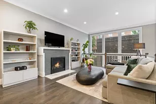 1306 W Byron St, Chicago, IL 60613 - Photo 12