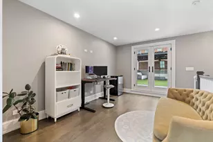 1306 W Byron St, Chicago, IL 60613 - Photo 28
