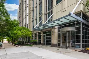 720 N Larrabee St, Chicago, IL 60654 - Photo 1