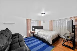 5438 W Melrose St, Chicago, IL 60641 - Photo 12