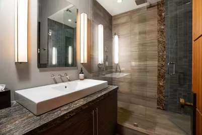 175 E Delaware Place #9210, Chicago, IL 60611 - Photo 42