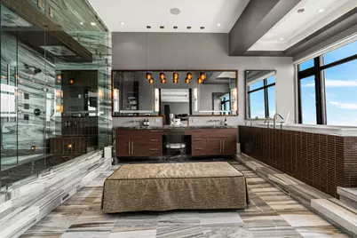175 E Delaware Place #9210, Chicago, IL 60611 - Photo 48