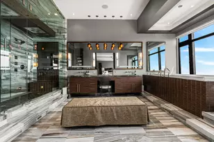 175 E Delaware Pl, Chicago, IL 60611 - Photo 48